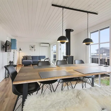 Vakantiehuis Adina - 50m From The Sea By Interhome *